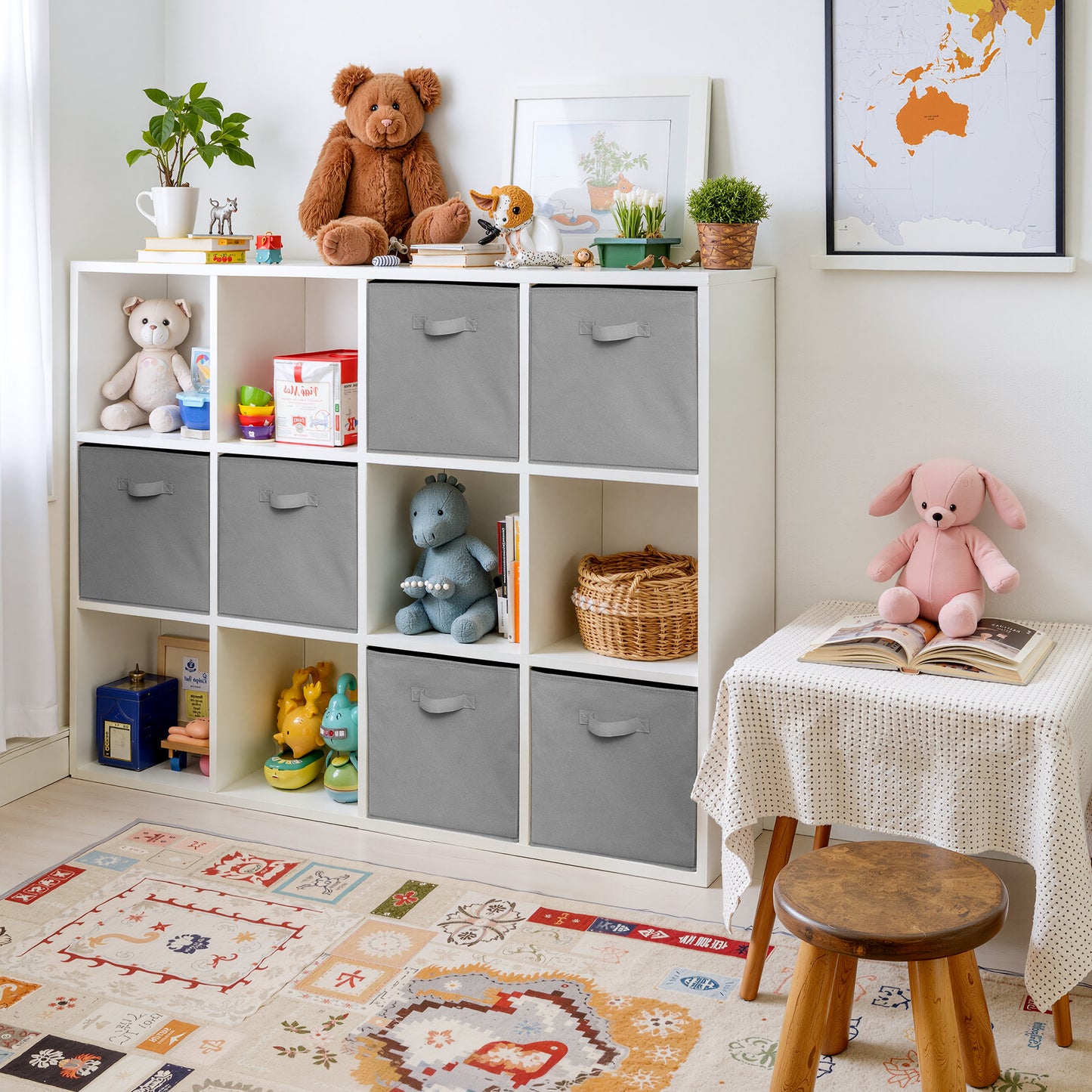 Storage Cubes with Handles