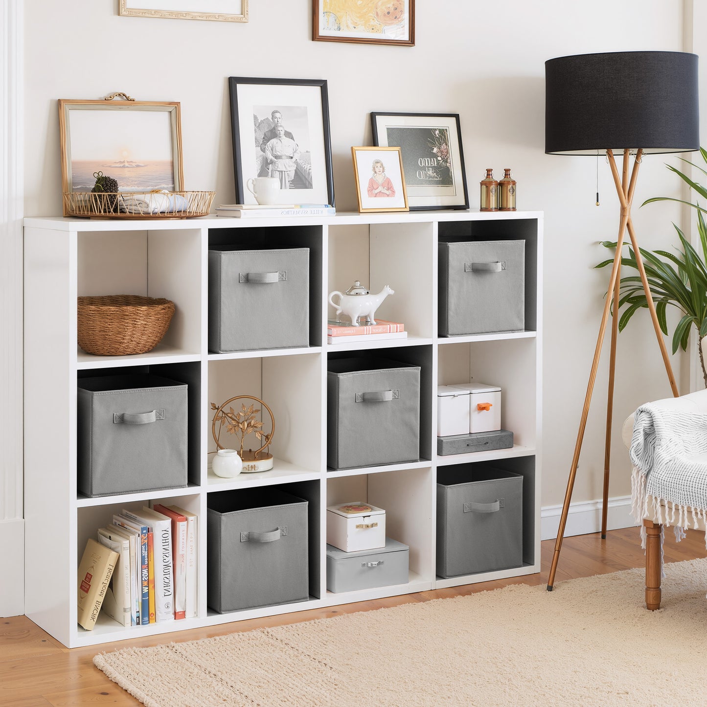 Storage Cubes with Handles